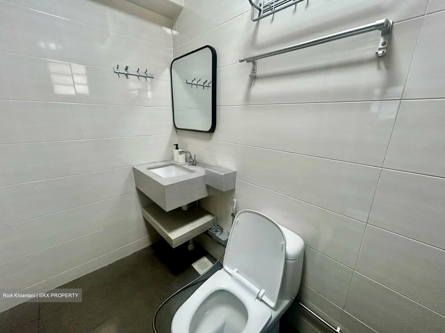 Blk 11 Pine Close (Geylang), HDB 5 Rooms #583511851